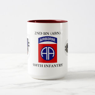 2ND RÅNAR det 508TH INFANTERIT för BATALJONEN Två-Tonad Mugg
