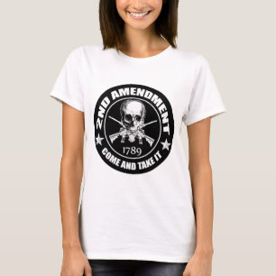 2nd Rättelsekomen och tar det skallen och AR T-shirt