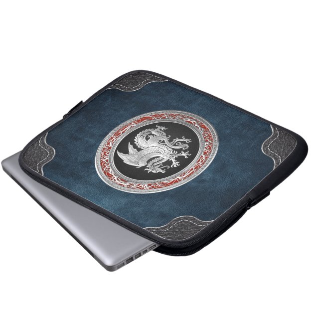 [300] Islands Dragon, Landvæ ttir [Silver] Laptop Sleeve (Framre botten)