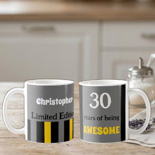 30 år av att vara fantastisk namn grå gul kaffemugg
