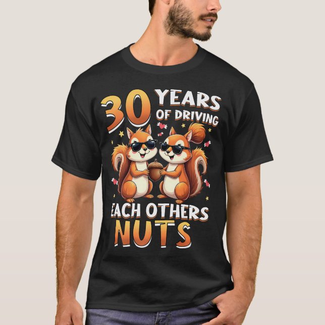 30 års körning av varannan Nöt ekorre T Shirt (Framsida)