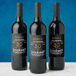 30års födelsedag Black Guld Legendary Funny Vinflaska Etikett<br><div class="desc">En personlig elegant 30års födelsedag vin flaska som är lätt att anpassa för den speciella födelsedagsfesten tillfälle.</div>