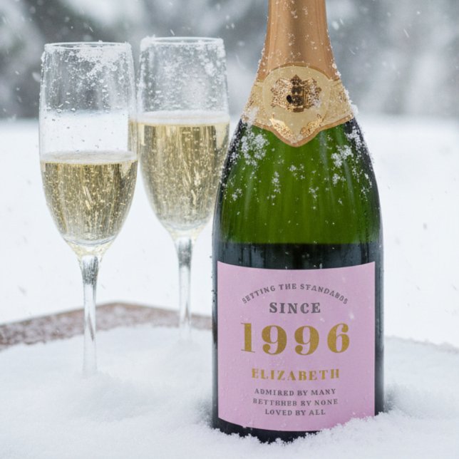30års födelsedag Born 1996 Lägg till Namn Rosa Grå (1996 Champagne label on a bottle in the snow)