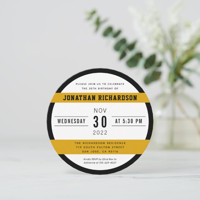 30års födelsedag Cheers och Öl till 30 år Modern Inbjudningar (Stående Fram)