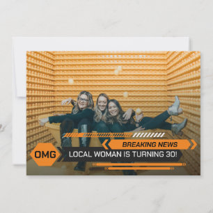 30års födelsedag Womans Breaking TV News Party Inbjudningar