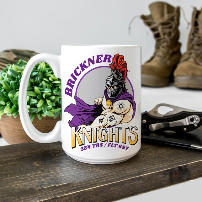 324 Knight Luft Force BMT Studenten Anpassningsbar Kaffemugg (324 TRS Knights Air Force Basic Military Training Graduation custom coffee mug gift Airman, mom, dad)
