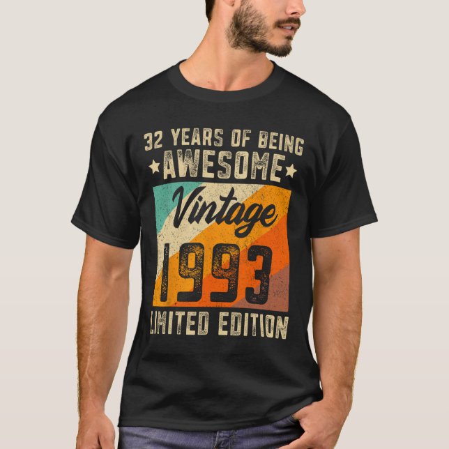 32:a födelsedagen Manar 32 år gamla kvinnor 1993 B T Shirt (Framsida)