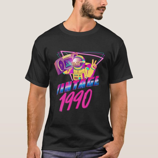 32:a födelsedagsgåvor - Vintage 1990 T Shirt (Framsida)