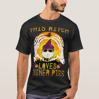 32 Denna häxa älskar marsvin Halloween T Shirt