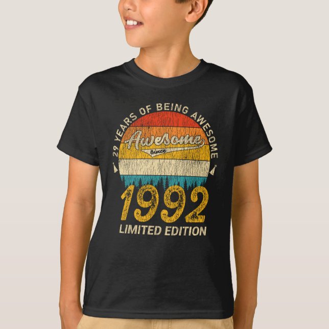 33-åriga dagars Retro Fantastisk 33:e födelsedagsg T Shirt (Framsida)