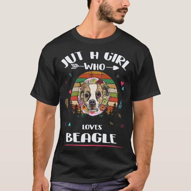 33 Bara en tjej som älskar Beagle T Shirt (Framsida)
