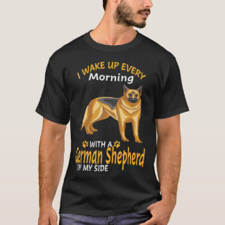 33 Jag vaknar varje morgon med en tysk schäferhund T Shirt