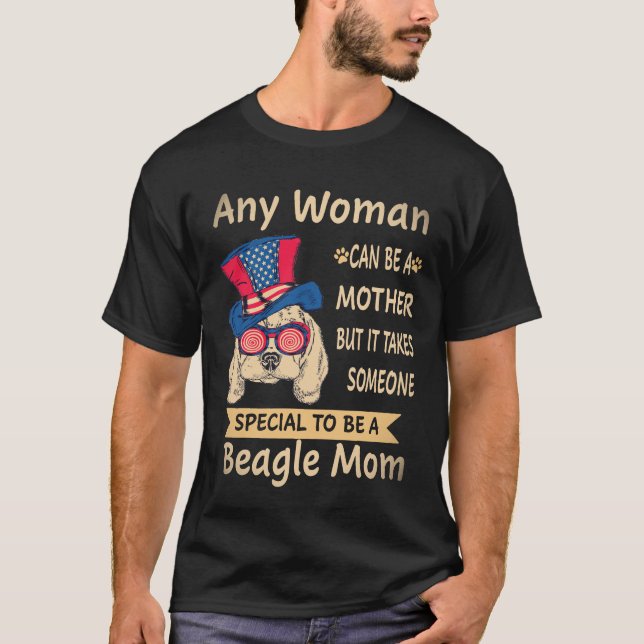 33 Speciell för att vara en Beagle-mamma Beagle T Shirt (Framsida)