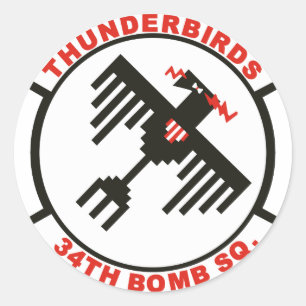 34:e bombardemanget runt klistermärke