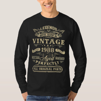 34:e födelsedag Vintage för urbenade djur födda 19 T Shirt