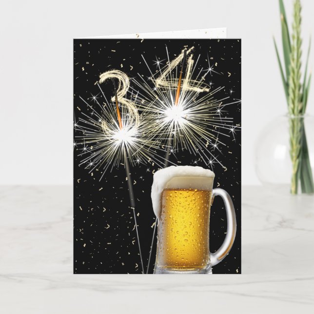 34:e födelsedagssparkler med öl Mugg Kort (Framsida)