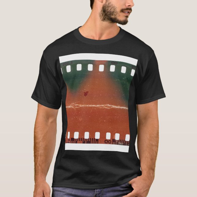 35 mm filmremsan startar, coolan repar sig. t shirt (Framsida)
