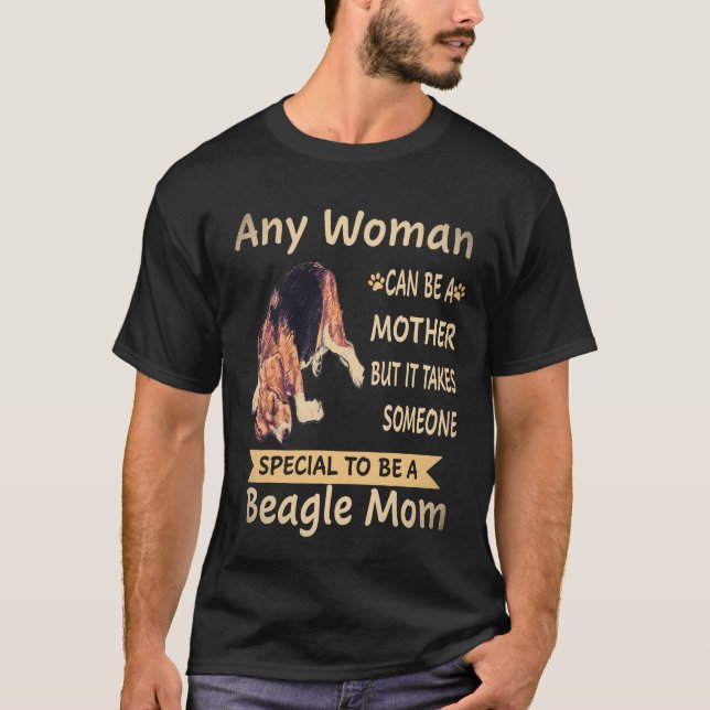 35 Speciell Att Vara En Beagle Mamma Beagle T Shirt (Framsida)
