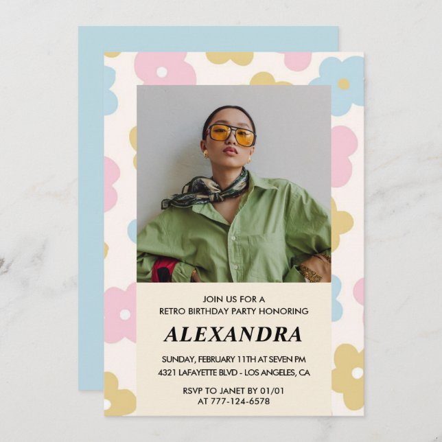 35ens födelsedagsinbjudan Retro Groovy Flowers Cut Inbjudningar (Fram/baksida)