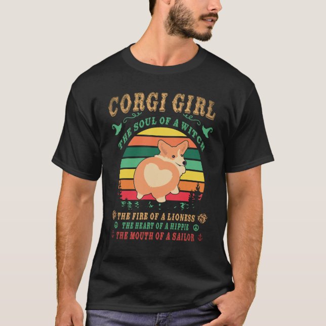 36 Corgi Själens Häxa Corgi T Shirt (Framsida)