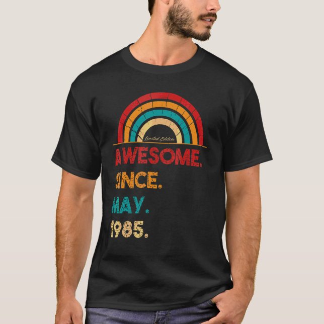 37 år gammal Fantastisk sedan maj 1985 37:e födels T Shirt (Framsida)