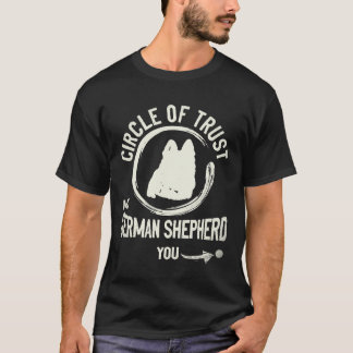 37 Förtroendets Cirkel Min tyska herde T Shirt