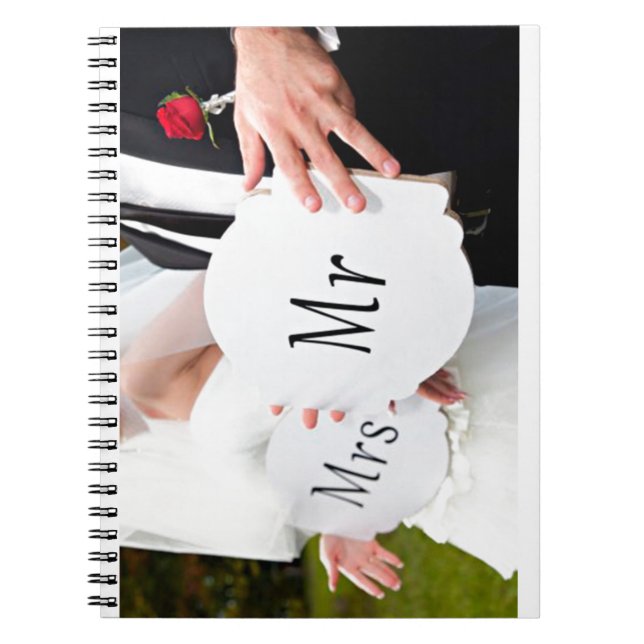 3809025339 ANTECKNINGSBOK MED SPIRAL (Framsidan)