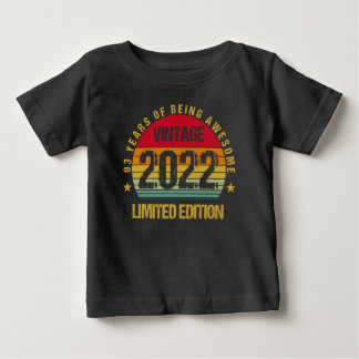 3 år gammal tredje 2022 Årgång 3:e födelsedag Baby T Shirt