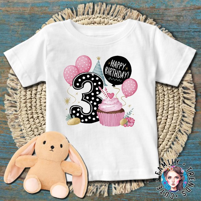 3-års födelsedags rosa cupcake t shirt (Skapare uppladdad)
