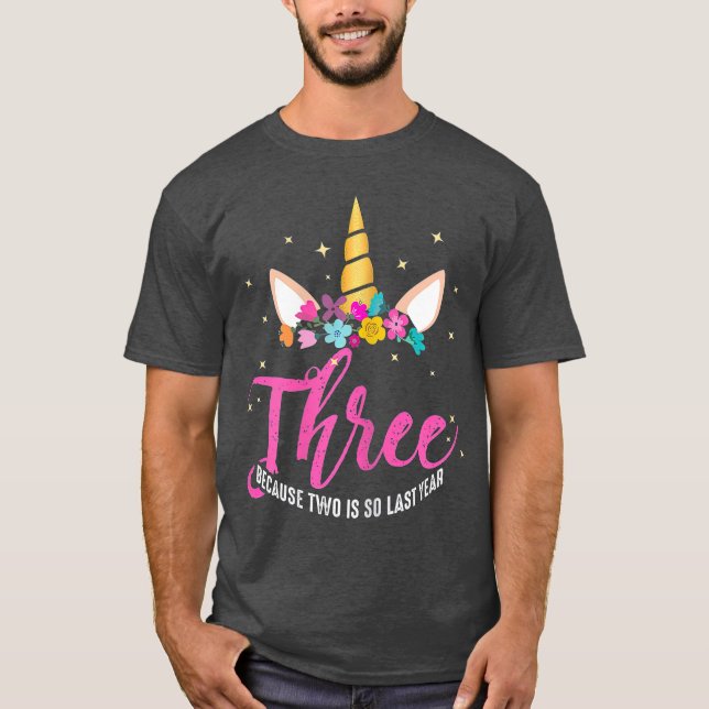 3 års gammal födelsedagsflicka ger Unicorn 3 T Shirt (Framsida)