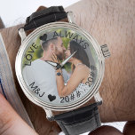 3:e Bröllop-årsjubiléet Foder Leather Watch Armbandsur<br><div class="desc">Anpassningsbar läderklocka för din tredje bröllop-årsdag (eller anpassa dig efter vad du vill!). Mallen är inställd så att du kan lägga till ett eget foto och du kan även redigera all text om du vill. Ordalydelsen sitter på ett halvgenomskinligt gräns-överlägg ovanför fotot. Exempeltexten lyder "KÄRLEK ♥ ALWAYS ... INITIALER ♥...</div>