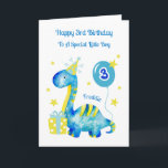 3:e födelsedagen Party Dinosaur-födelsedagskort Kort<br><div class="desc">Det här 3:e födelsedagskortet passar en son,  barnson eller vän. Utformningen omfattar en blått och gult dinosaurie med party hat,  ballong och närvaro.</div>