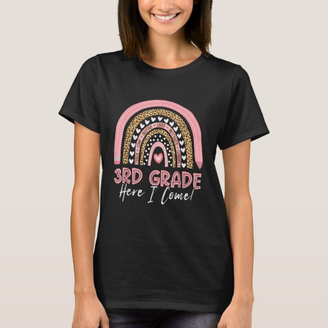 3:e Klass I Kom Rainbow Leopard Girls Boys T Shirt (Framsida)