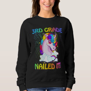 3:e klass Nailed It Söt Enhörning T Shirt