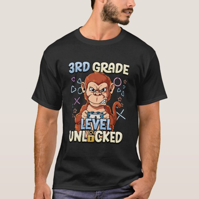 3:e klassnivå upplåst t shirt (Framsida)