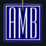 3 Initialer Monogram | Tunga blå och vit Julgransprydnad Keramik<br><div class="desc">Enkelt 3 brev monogram.</div>