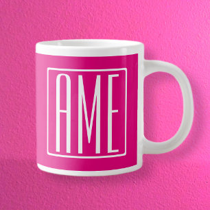 3 Initialer Monogram Vit på Shock rosa Jumbo Mugg