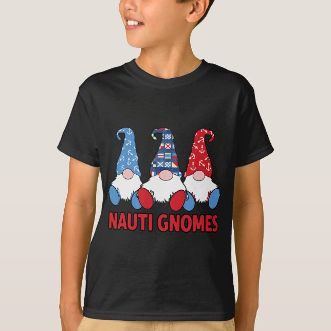 3 Nauti Gnomes Anchors som seglar under flagg Fl T Shirt (Framsida)