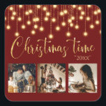 3 Photo Collage Rustic String Ljus jul Fyrkantigt Klistermärke<br><div class="desc">"Jultid" i vackert faux guld-skript på röd bakgrund. Ersätt foton med 3 av dina favoritfoton. Guld faux-strängen ljus/lyktor som hänger nedåt. Byt år och vilken vacker julkalk. Perfekt för klistermärken för julkort.</div>