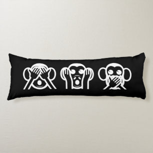 3 Wise Monkey Emoji Body Pillow Kroppskudde