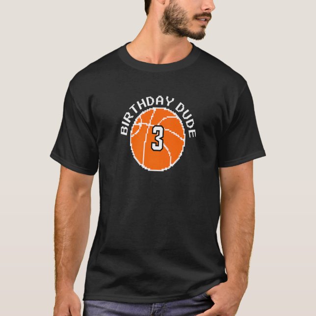 3 Year Old 3rd Birthday Dude 8 Bit Pixel Basketbal T Shirt (Framsida)