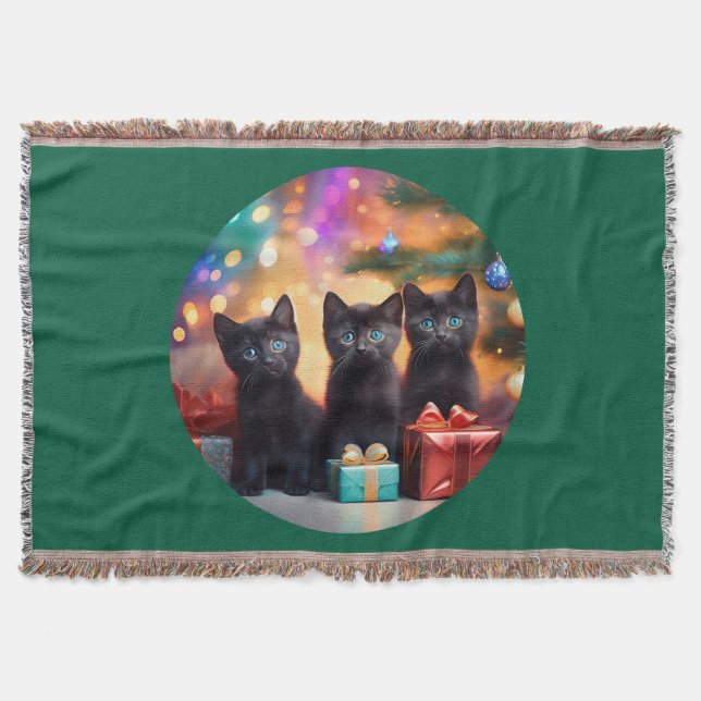 3 Young Blue Eyed Black Kittens julscen Filt (Framsidan)