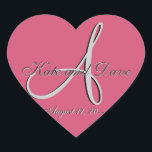 3d Monogram Wedding Favor V Hjärtformat Klistermärke<br><div class="desc">Enkelhet i bästa fall. Elegant och sofistikerad design. 3d Monogramtext för studenten,  årsdag eller bröllopsfest. Monogram,  text,  data och par namn är lätta att byta till kostym när du behöver dem. Lägg till en bakgrundsbild av färg eller en bild i kostym för din personliga smak. Du bestämmer. Du utformar.</div>