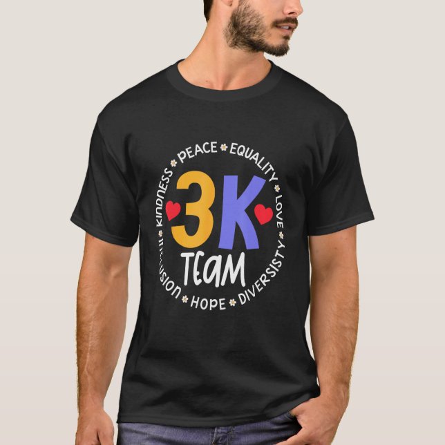 3K Team Crew Squad Teacher Kindergarten Kinder Ele T Shirt (Framsida)