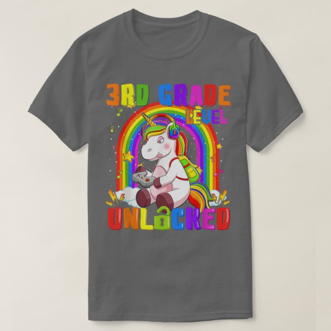 3rd Grade Level Unlocked Rainbow Unicorn Back To S T Shirt (Design framsida)