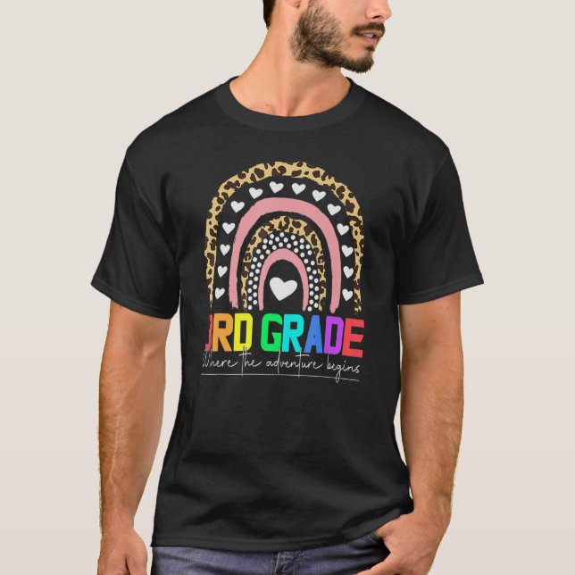 3rd grade rainbow leopard teacher team third grade t shirt (Framsida)
