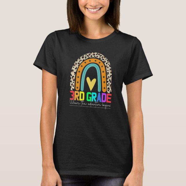 3rd grade rainbow leopard teacher team third grade t shirt (Framsida)