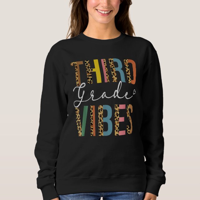 3rd Grade Teacher Back To School  Third Grade Vibe T Shirt (Framsida)