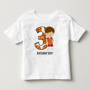 3rd Röd födelsedag och vitbasketspelare T Shirt