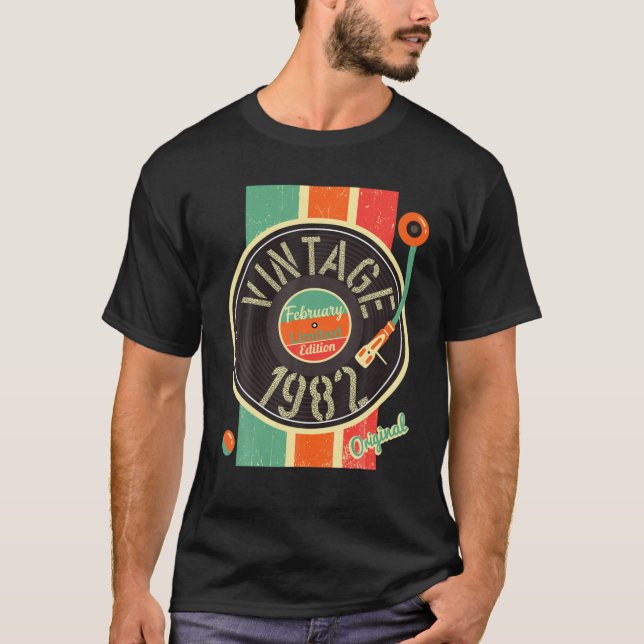 40 år Födelsedag Man 1982 februari Vinyl Turntabl T Shirt (Framsida)